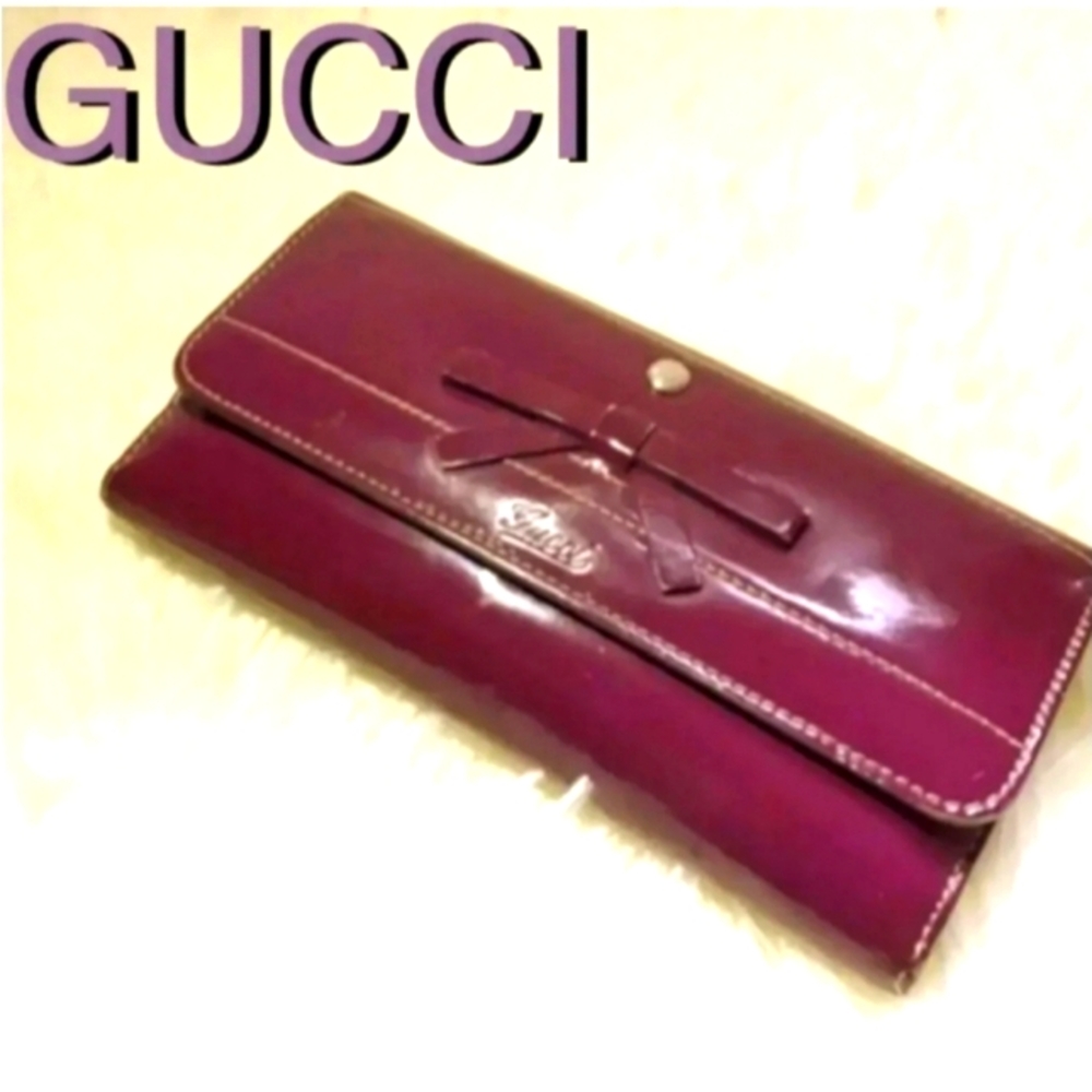 Gucci wallet